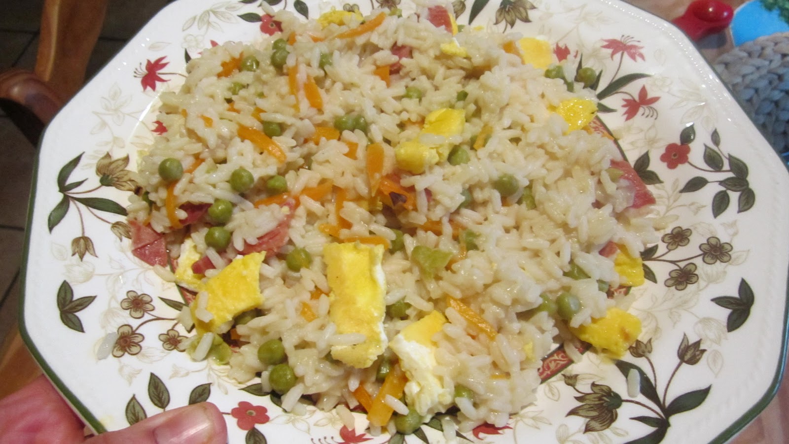 La dieta mediterránea de nuestra familia Arroz frito tres delicias La dieta mediterránea de nuestra familia Arroz frito tres delicias
