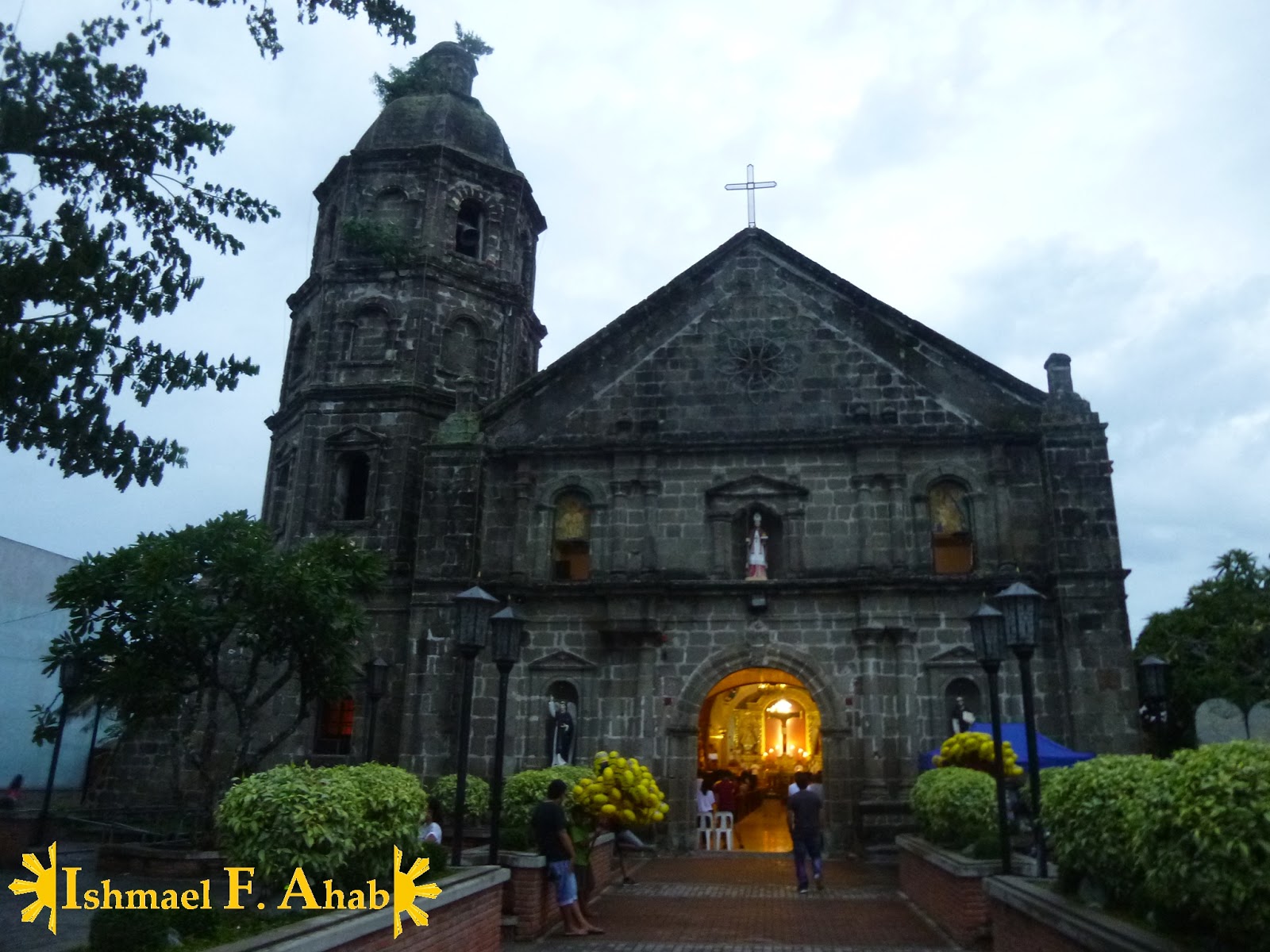 Visita Iglesia Saint Polycarp Church, the Oldest in Western Laguna