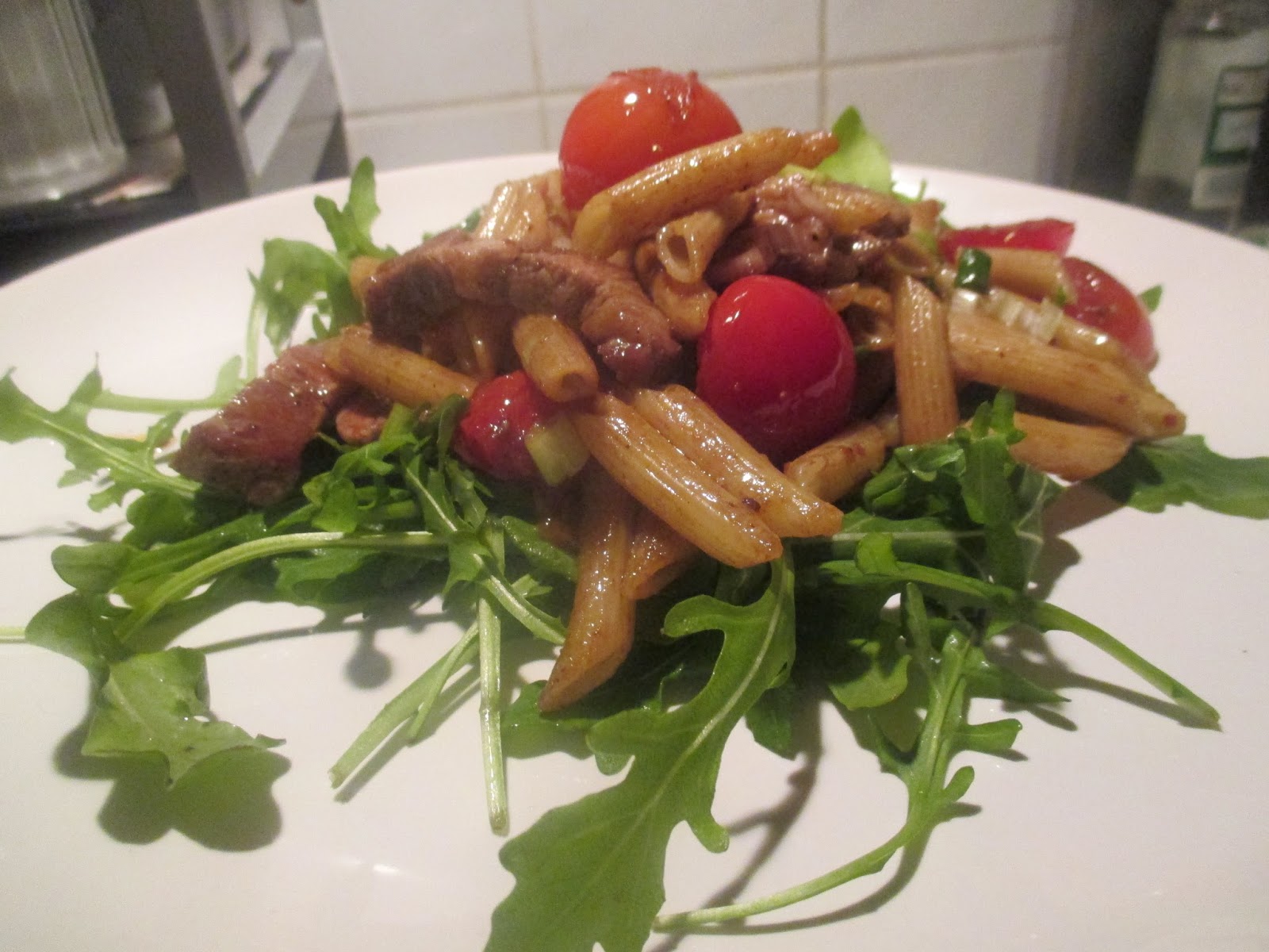 Lauwarmer Nudelsalat mit Schweinenacken – glatzkoch.de