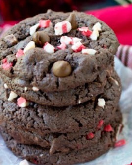DOUBLE CHOCOLATE PEPPERMINT COOKIES