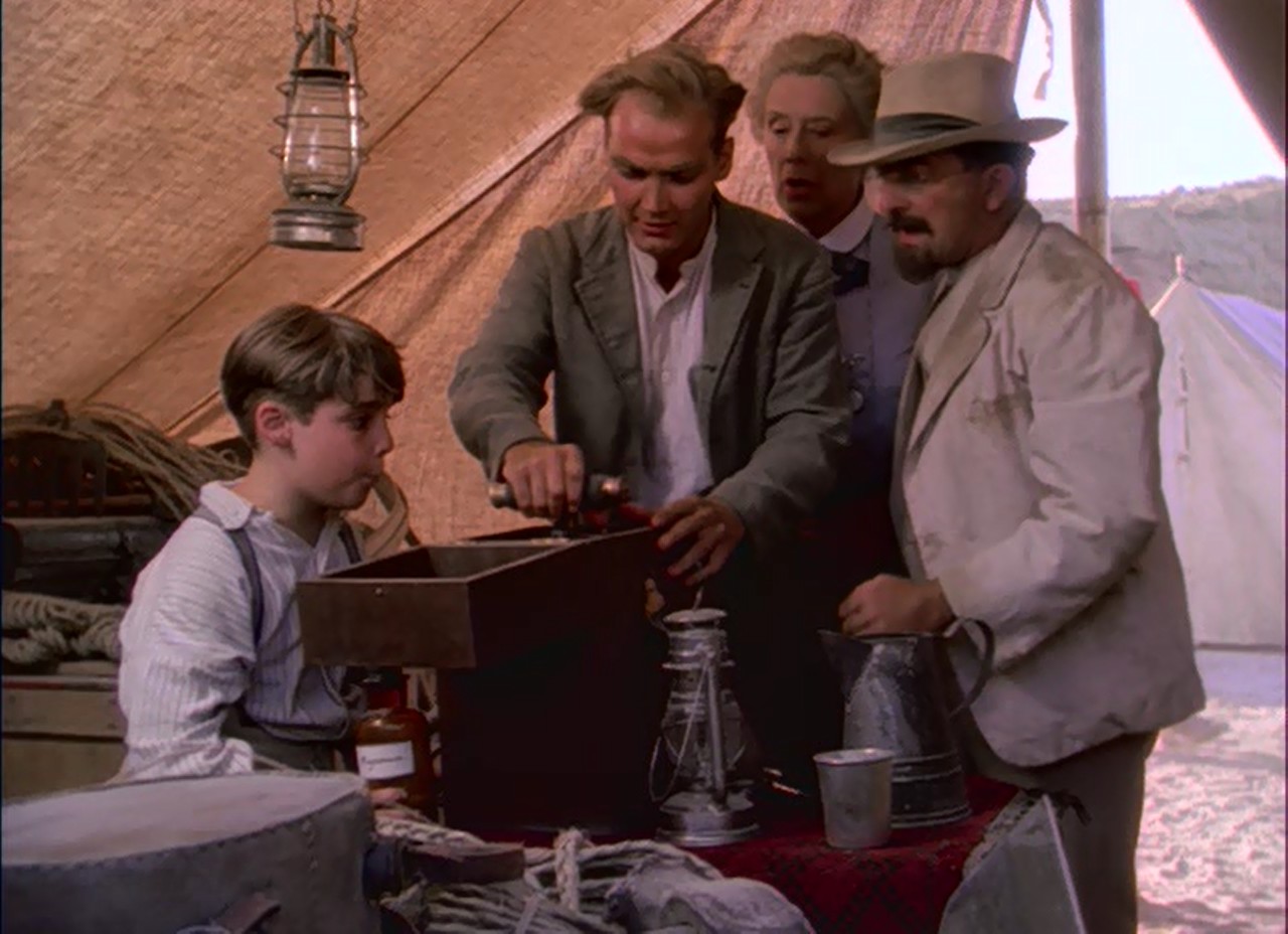 Variedades Notáveis As Aventuras do Jovem Indiana Jones Variedades Notáveis As Aventuras do Jovem Indiana Jones