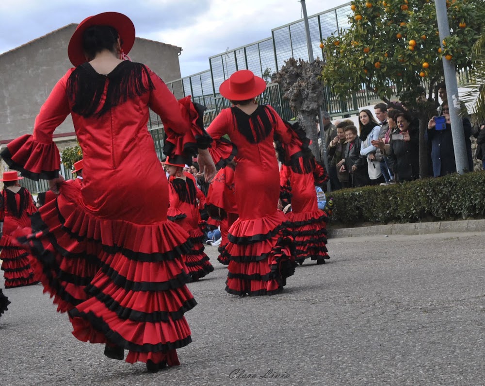 Travel With C Desfile Zarza La Mayor