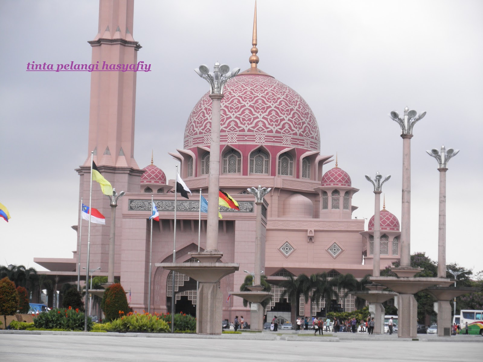 tinta pelangi hasyafiy: Putrajaya - Keindahan yang tersendiri
