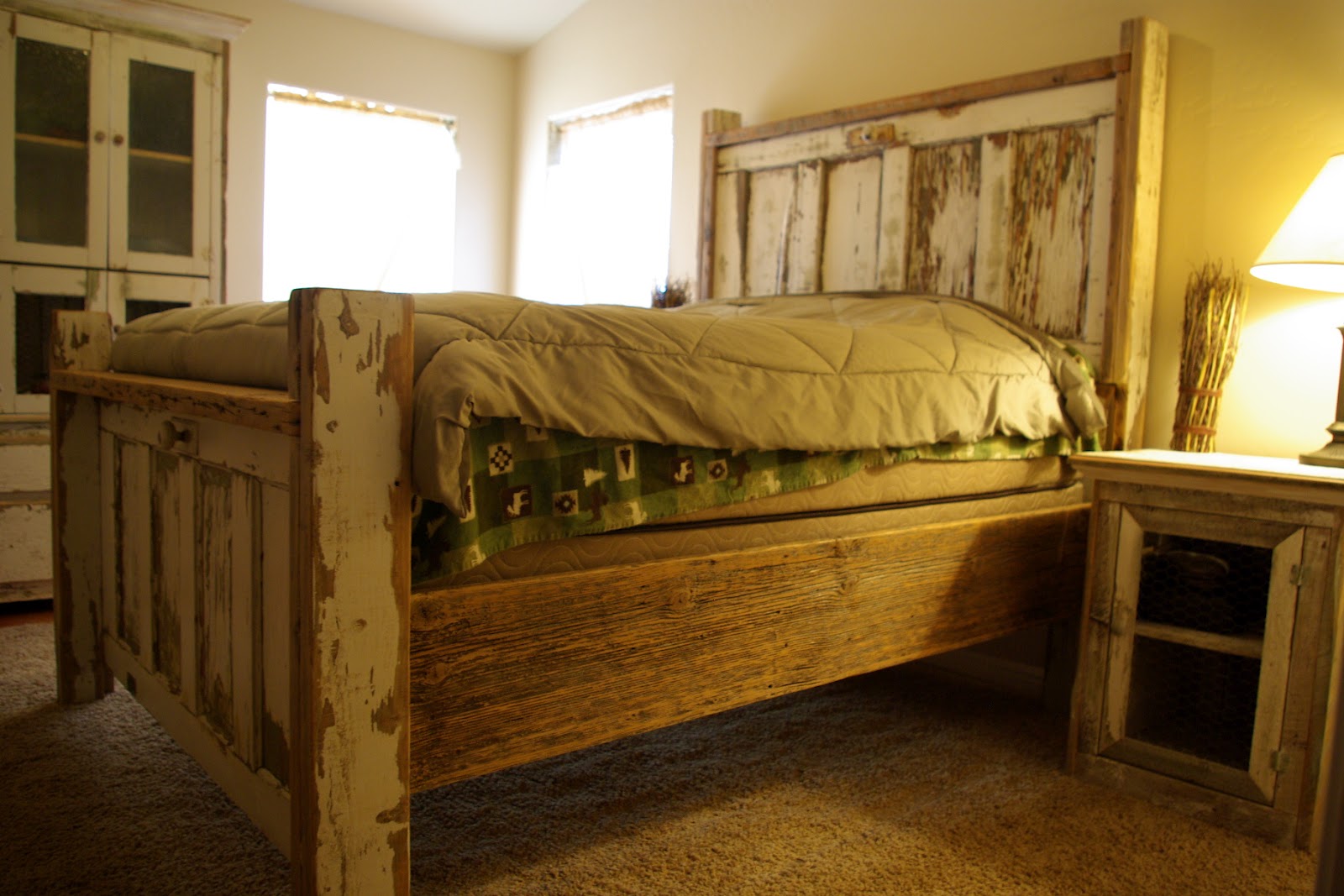 Reclaimed Rustics Vintage Door Headboard, How To Make A Headboard And Footboard Out Of Old Doors