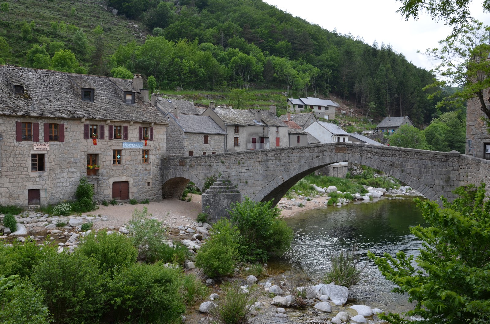 BALBUZARD Le Pont de Montvert
