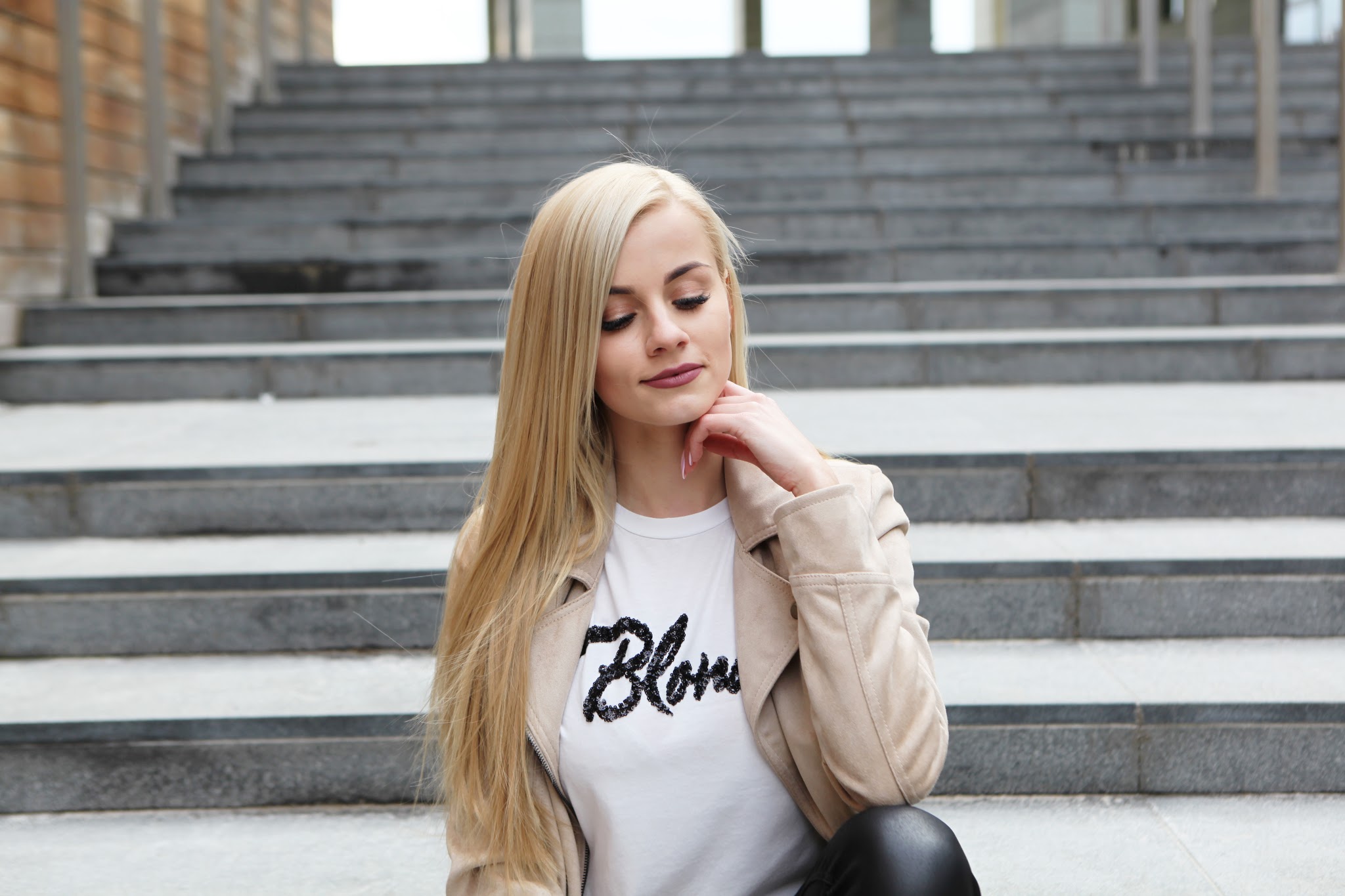 BLONDIE