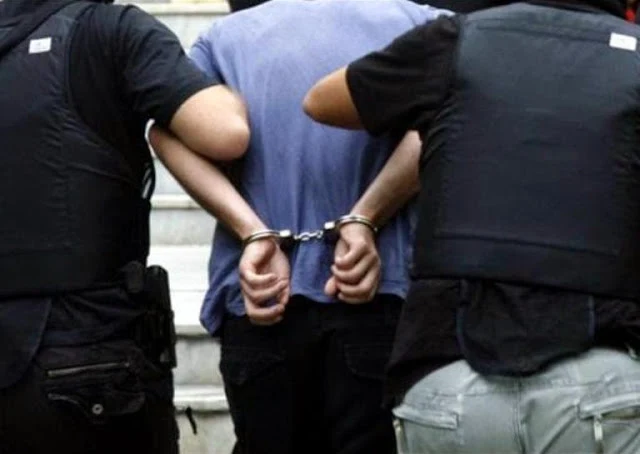 Εύβοια: Εννέα συλλήψεις την Πέμπτη για ναρκωτικά και κλοπές!