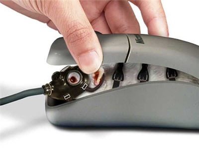 computer mouse with real mouse Photoshopped inside running it