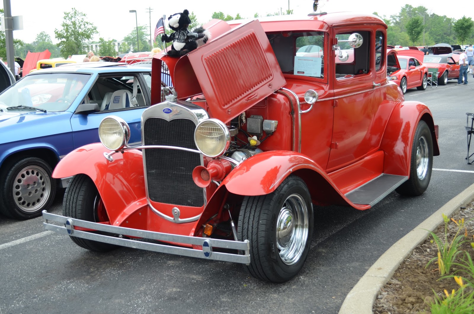 Turnerbudds Car Blog: The First Clermont Classic Car Show and Flea Market