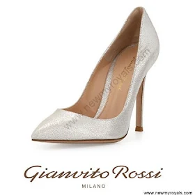 Princess Mary Style GİANVİTO ROSSİ Pumps and VALENTİNO Dress 