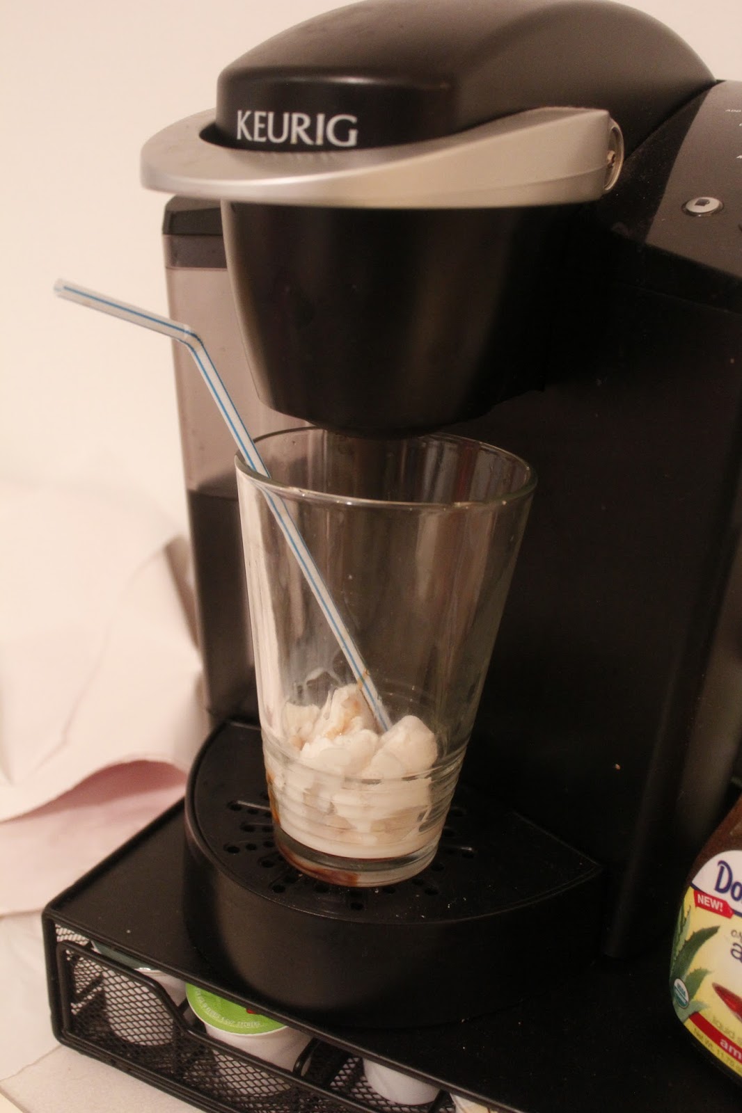 Midnight Mindness Creamer Icecubes