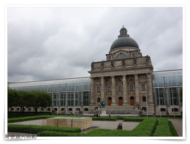 Marshal's Hall, Iron Athenaeum Church, Munich Royal Palace 3