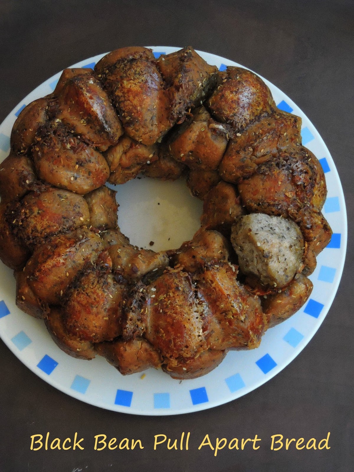 Priya's Versatile Recipes Garlic & Cheese Black Bean Pull Apart Bread