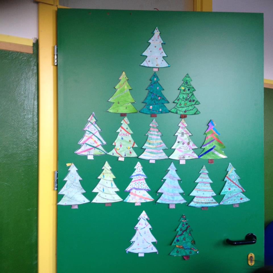 Alberi di Natale dalle scuole