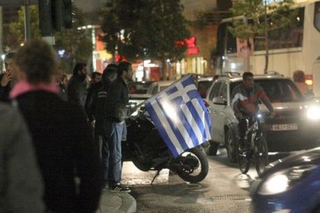 Βίντεο απο τις συμπλοκές στην Κρήτη μεταξύ Χρυσής Αυγής και αντιεξουσιαστών