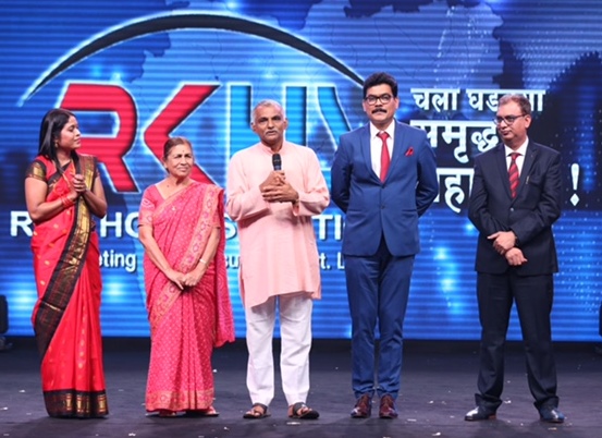 Eminent Social Workers Dr Prakash Amte& Mrs Mandakini Amte Inaugurate R K Home’s “Real Estate Mall” (REM) Eminent Social Workers Dr Prakash Amte& Mrs Mandakini Amte Inaugurate R K Home’s “Real Estate Mall” (REM)