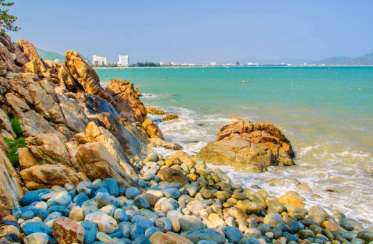 Bãi tắm Hoàng Hậu