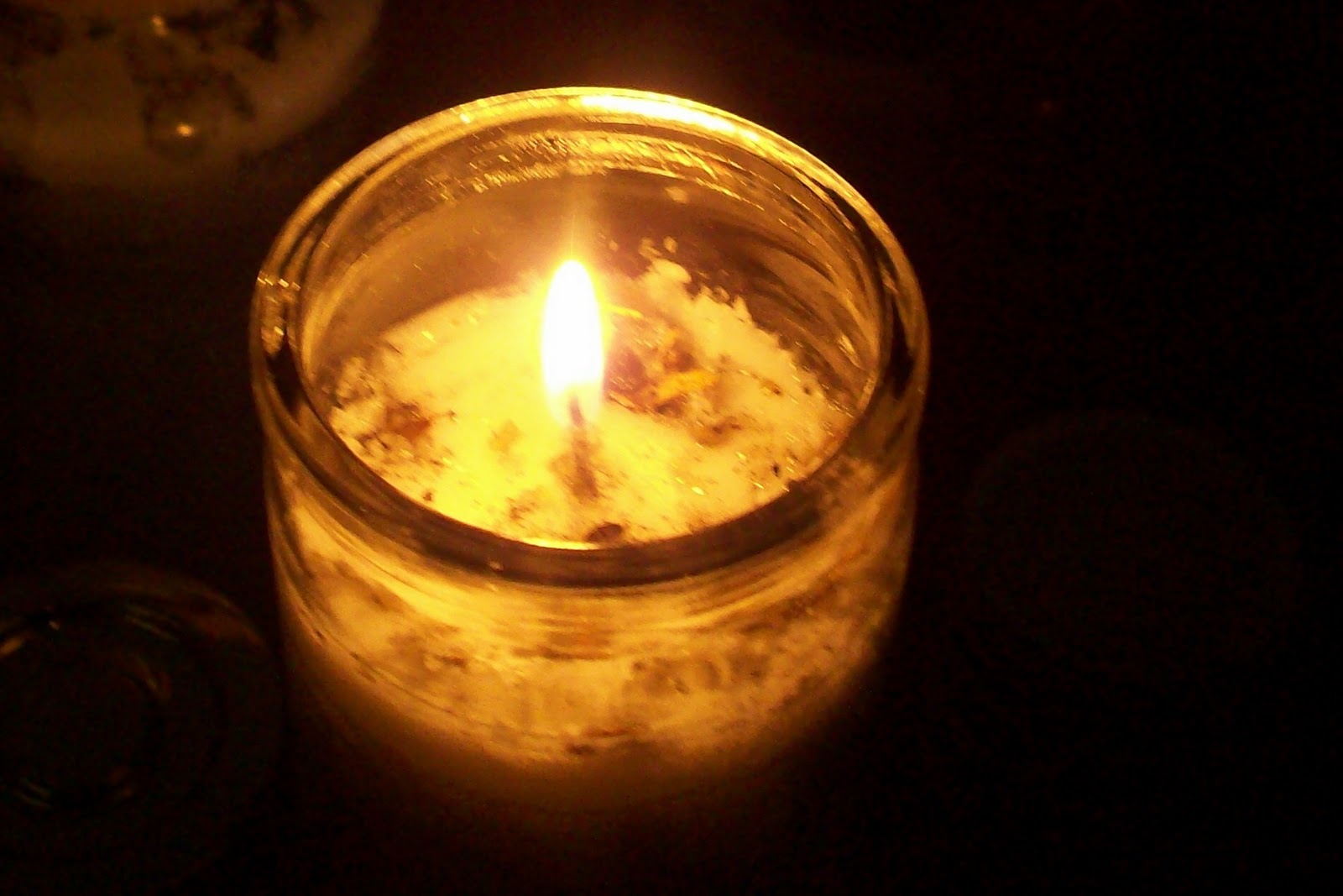 Mary Bee Conjure How to Dress A Hoodoo Vigil Candle A Picture Tutorial