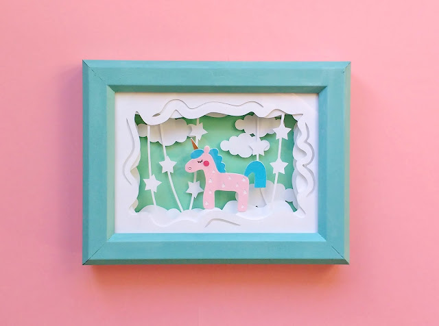 DIORAMA PAPEL UNICORNIO