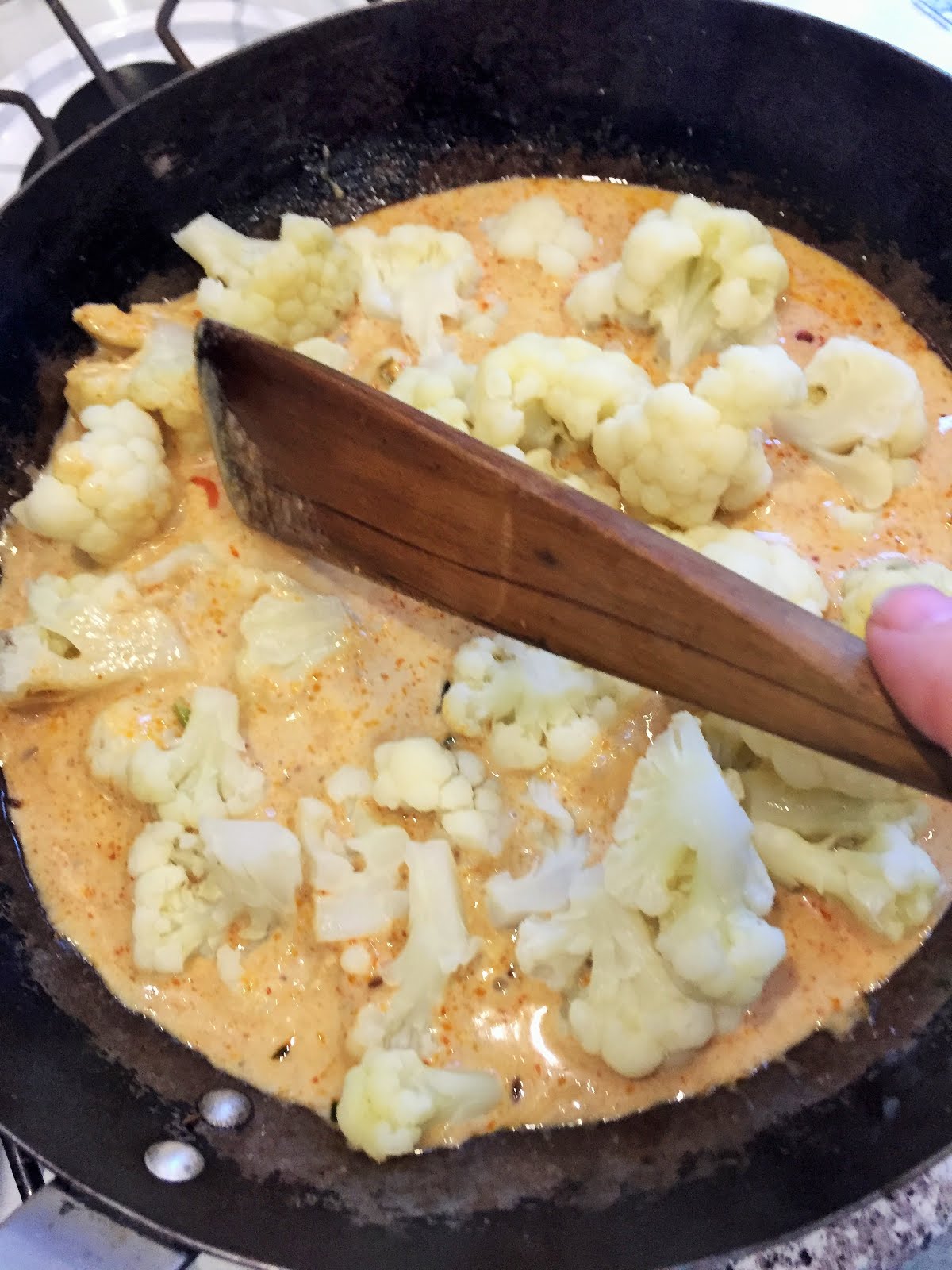 sherrys pickings Nigella's Cauliflower And Cashew Nut Curry