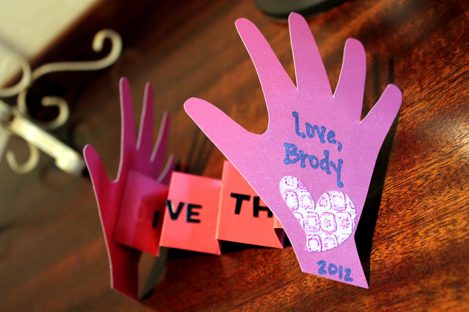 Happily Mother After: "Hand"-made Valentines