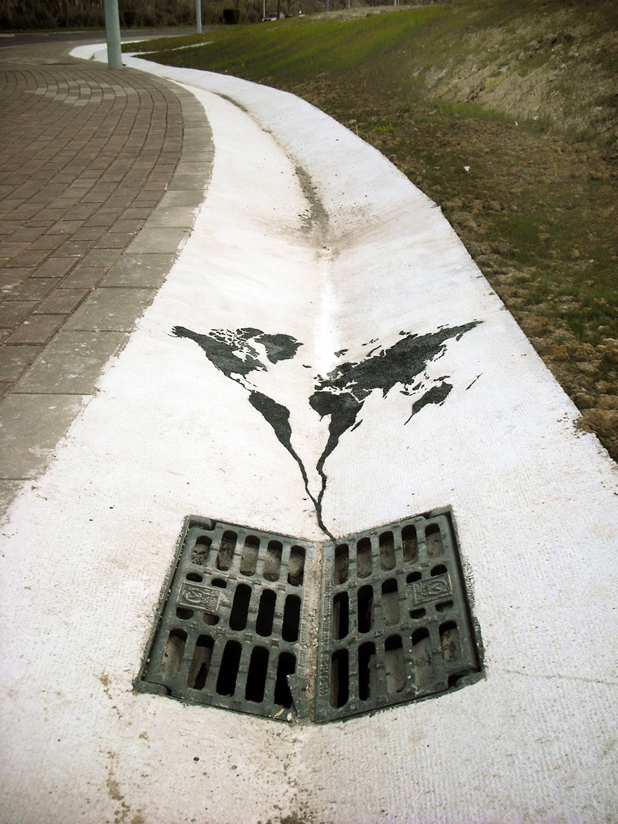 These 30+ Street Art Images Testify Uncomfortable Truths - The World Is Going Down The Drain