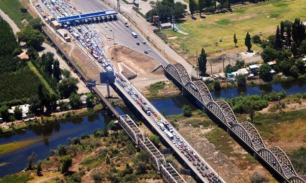 Restringen el paso entre Río Negro y Neuquén por los casos de coronavirus Restringen el paso entre Río Negro y Neuquén por los casos de coronavirus