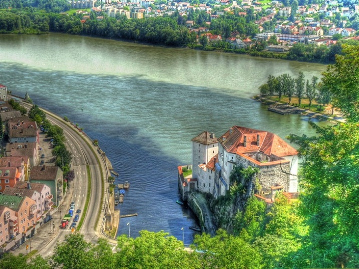 Ilz, Danube, dan Inn, Pertemuan Indah Tiga Sungai Ilz, Danube, dan Inn, Pertemuan Indah Tiga Sungai