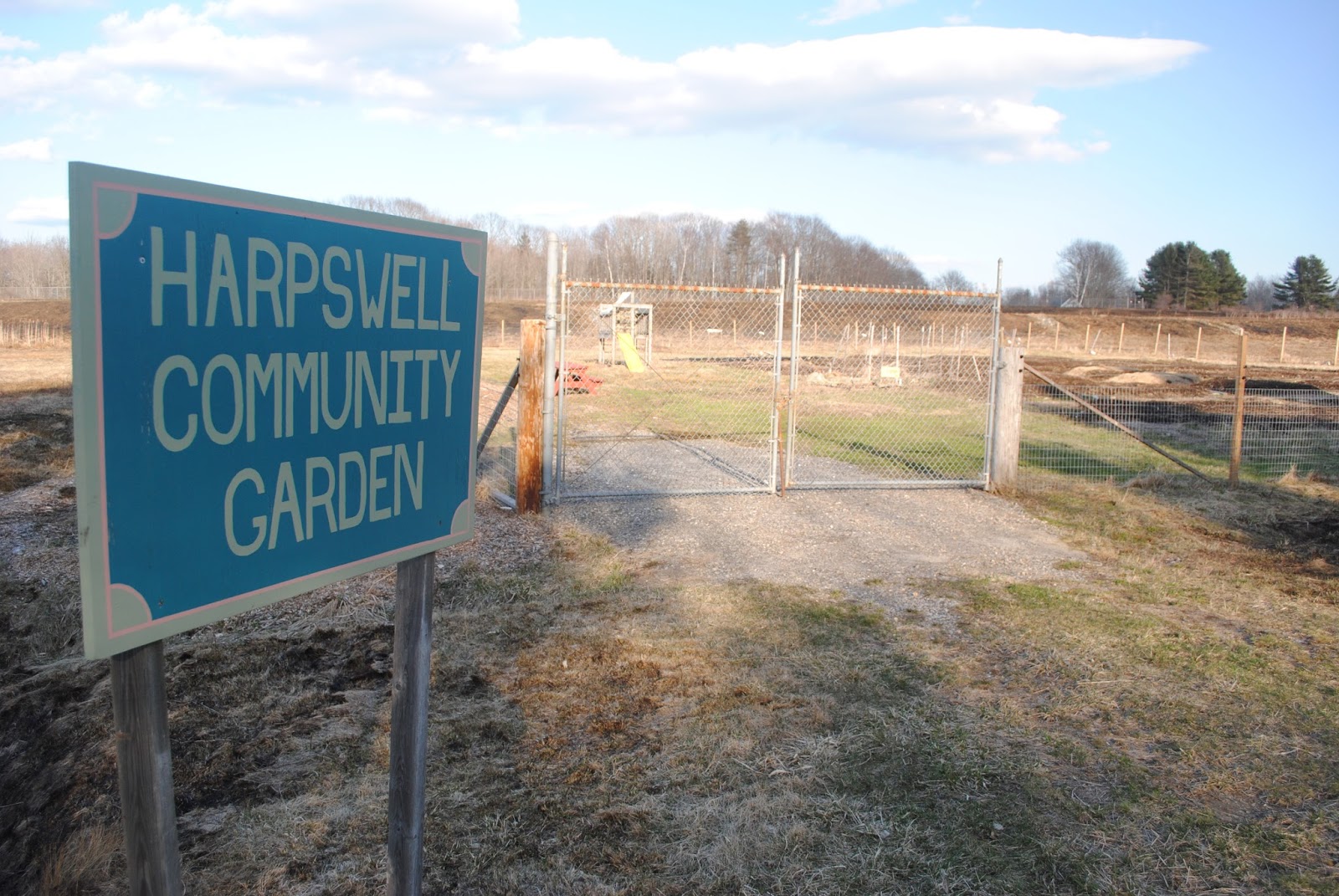 An Ocean Lover in Maine Hikes in Harpswell Mitchell Field And