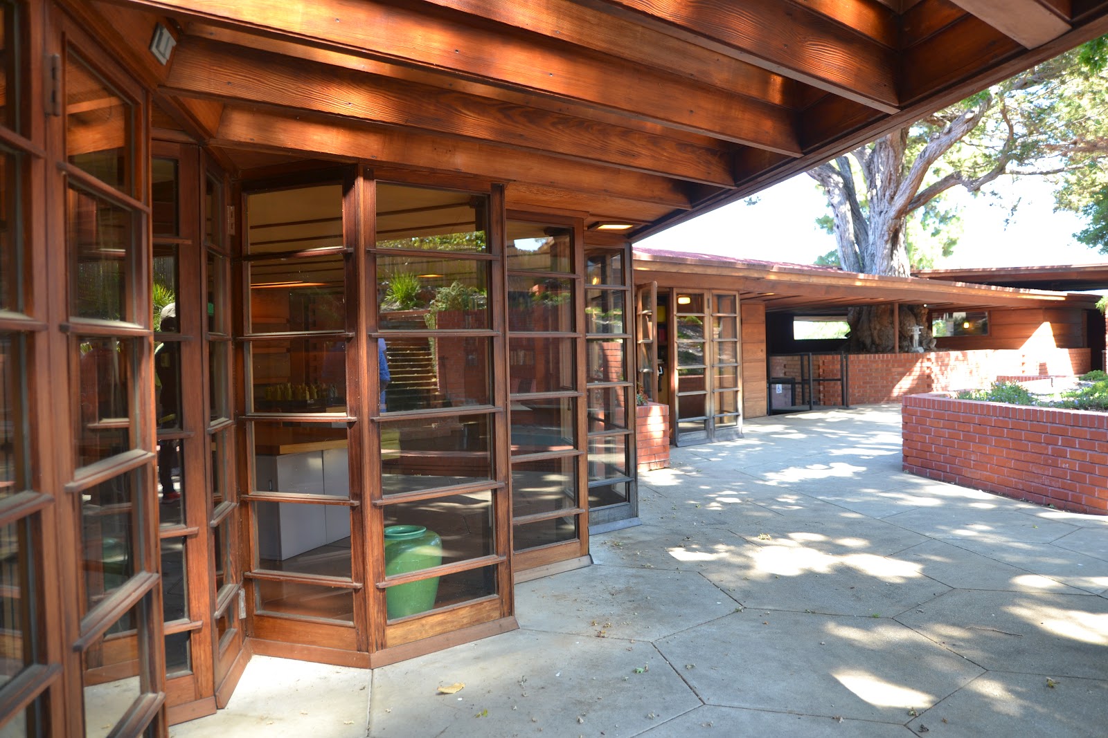 sleeping with my eyes open Hanna House Frank Lloyd Wright masterpiece