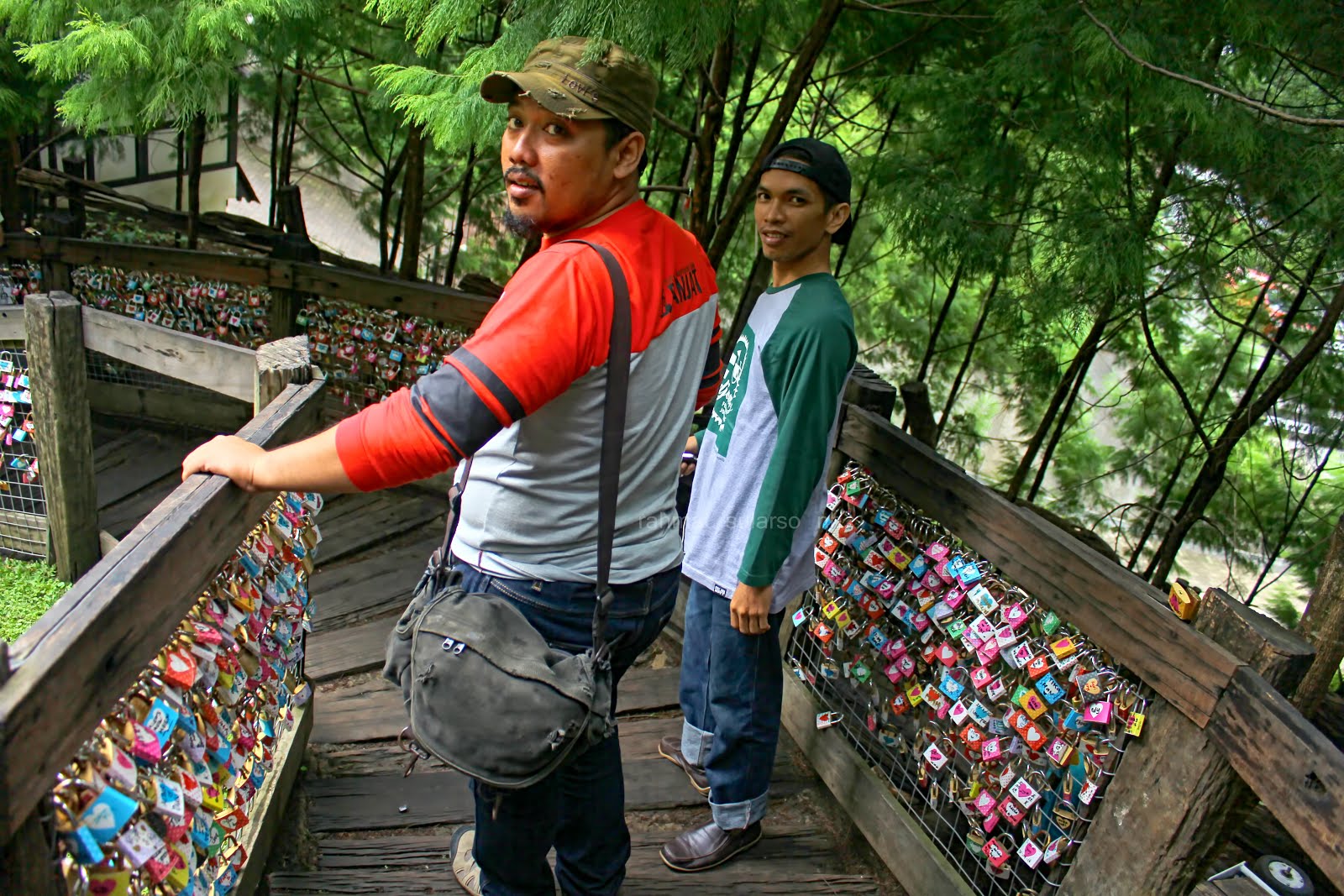 Tempat Wisata Bandung Gembok Cinta Info Wisata Unik di