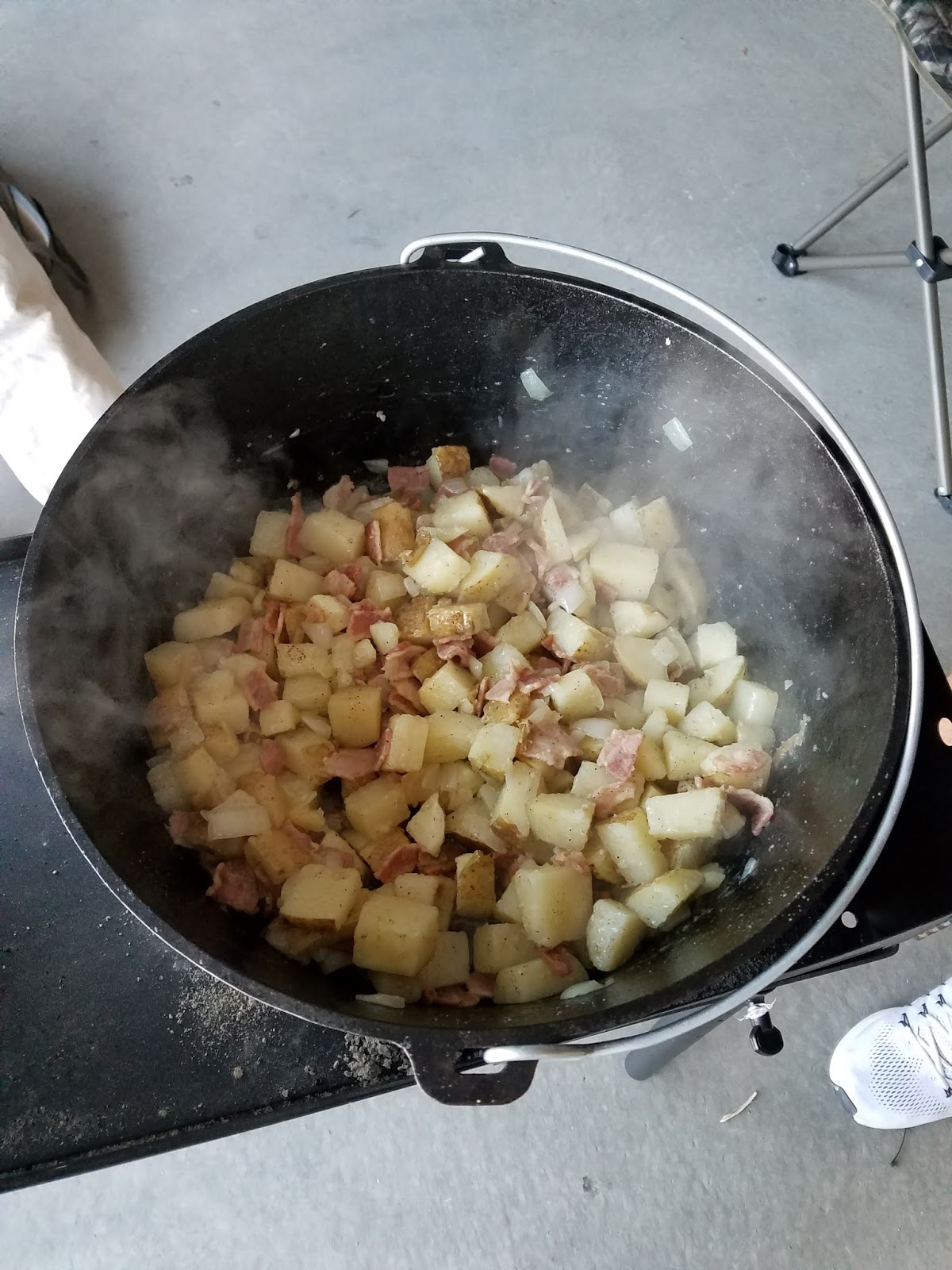 BYU Dutch Oven and Camp Cooking Dutch Oven Potatoes and Bacon