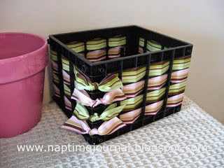http://naptimejournal.blogspot.ca/2009/06/plastic-basket-weaving-with-ribbon.html
