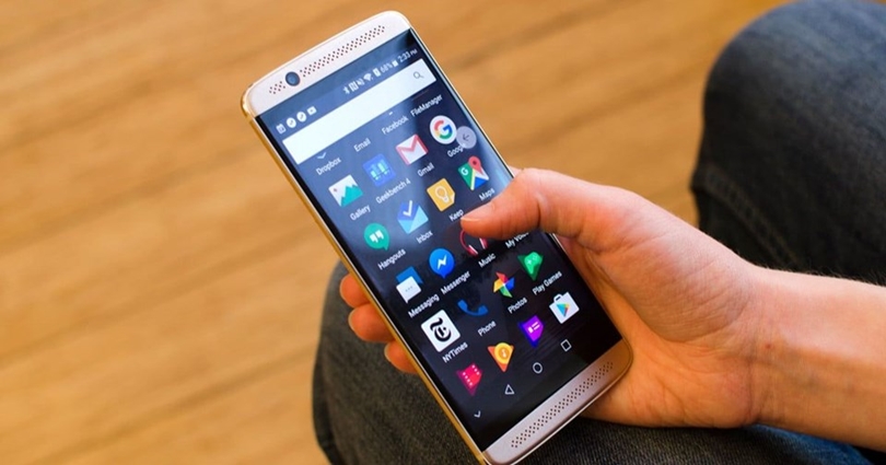 10-) ZTE Axon 7 Mini : 1,29 Watt 10-) ZTE Axon 7 Mini : 1,29 Watt