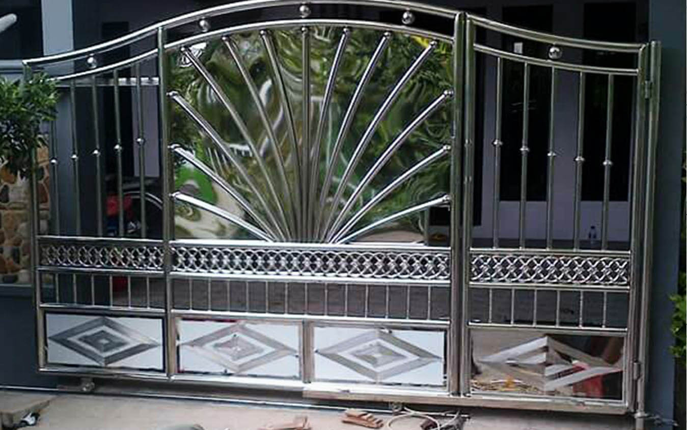 pagar stainless steel