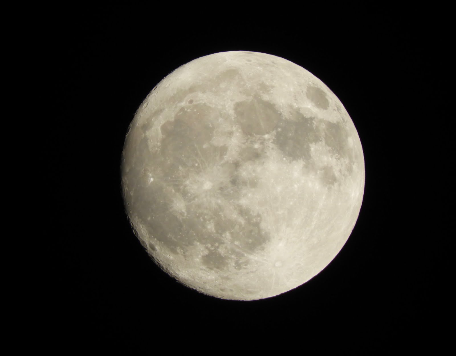 Фото Луны На Айфон 11