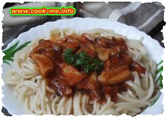 Mushroom sauce spaghetti Mushroom sauce spaghetti