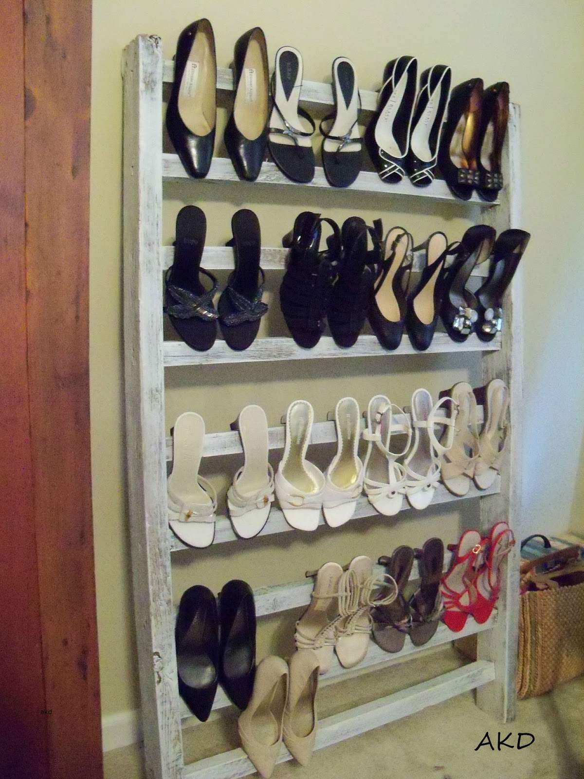 Moments In Time......My Journey DIY Shoe Rack for a Small Space