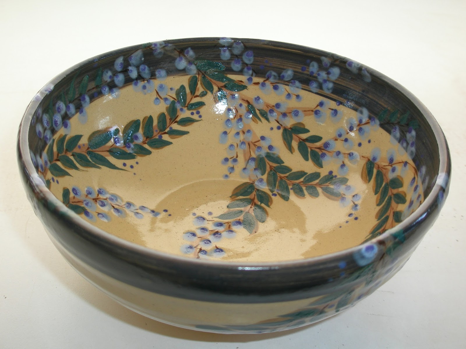 Su Nottingham Pottery