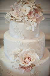 cakes inspired cake toppers flowers source lace