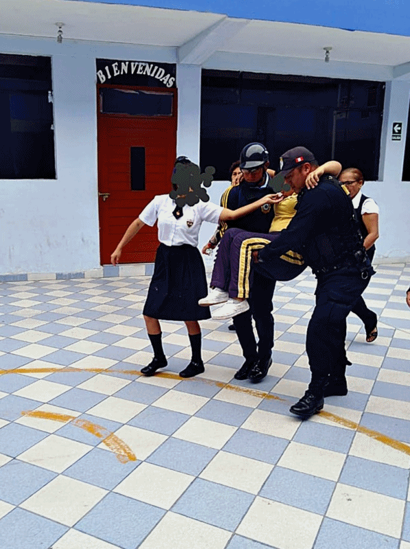 Seguridad Ciudadana de Trujillo Auxiliada alumna del Colegio San Marcos inconsciente