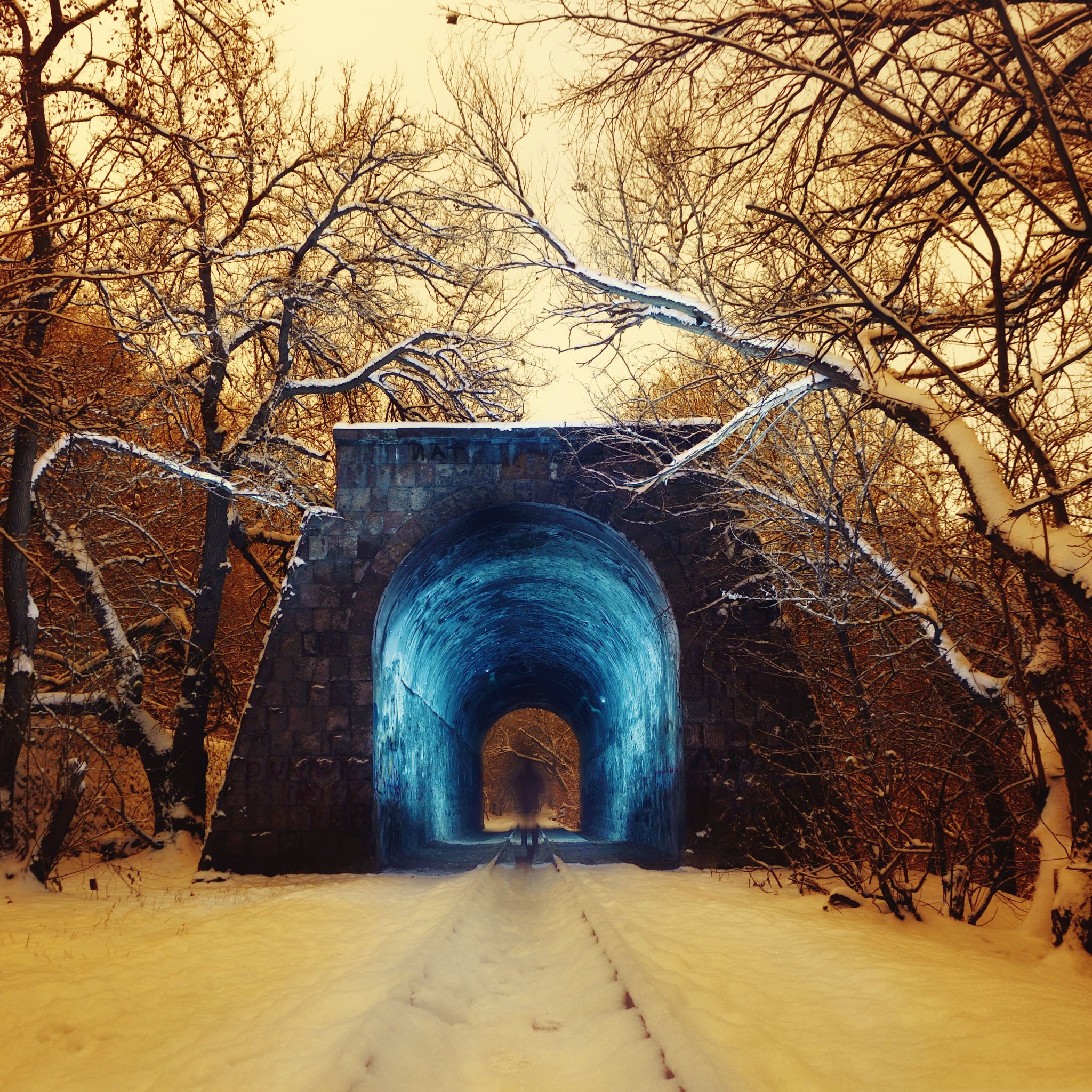 Winter in Yerevan for iPad: 2048x2048 (compatible with any iPad screen ...
