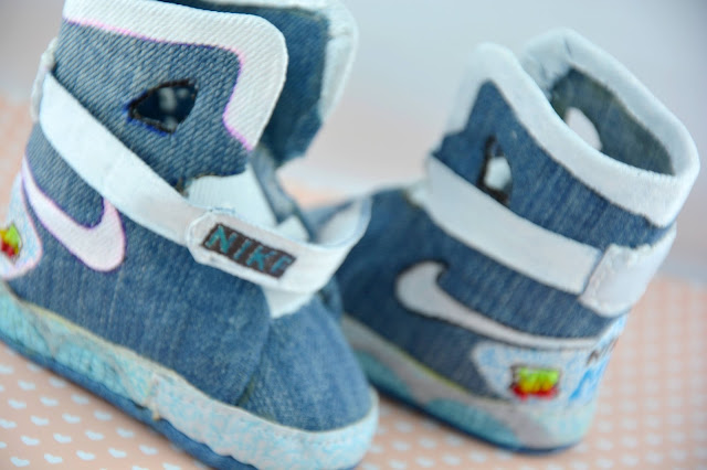 Des baby's shoes made with love 