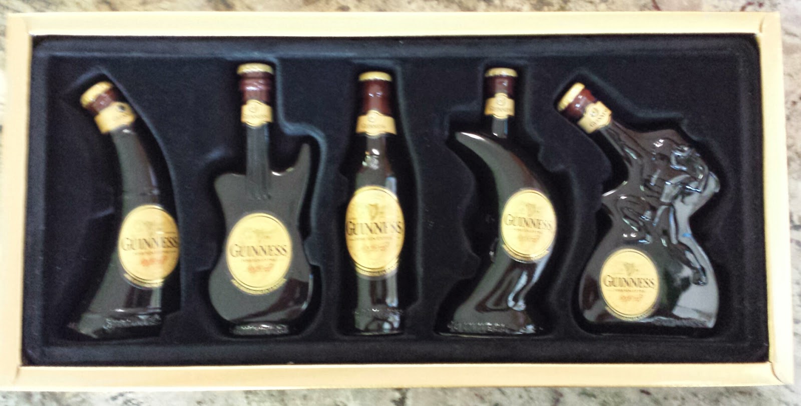 Guinness Collection Labels, Carlton Ware, Wade, Gilroy, Doctors Books