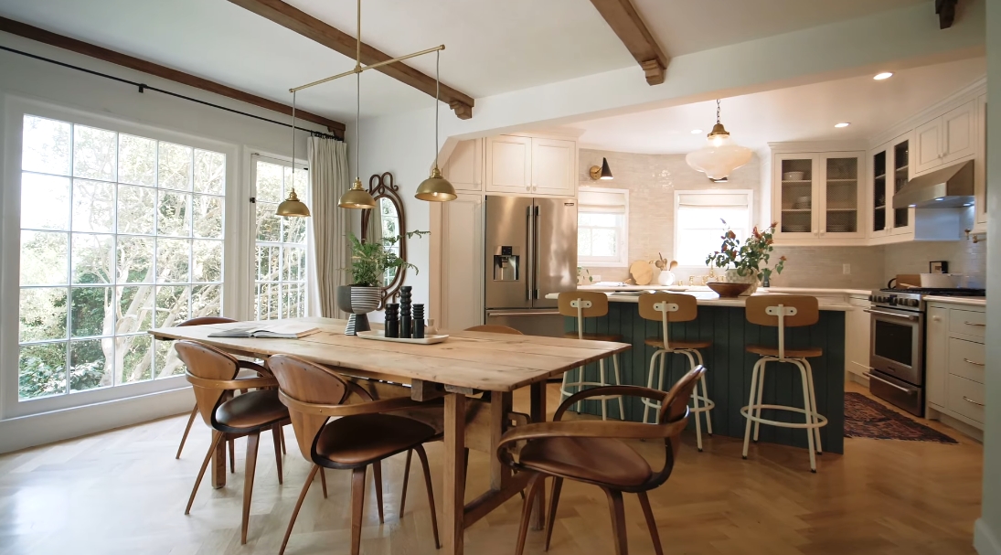 35 Interior Design Photos vs. 3438 Waverly Dr, Los Angeles Luxury Home Tour
