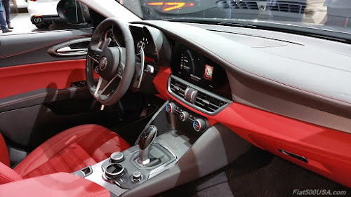 Alfa Romeo Giulia Dashboard