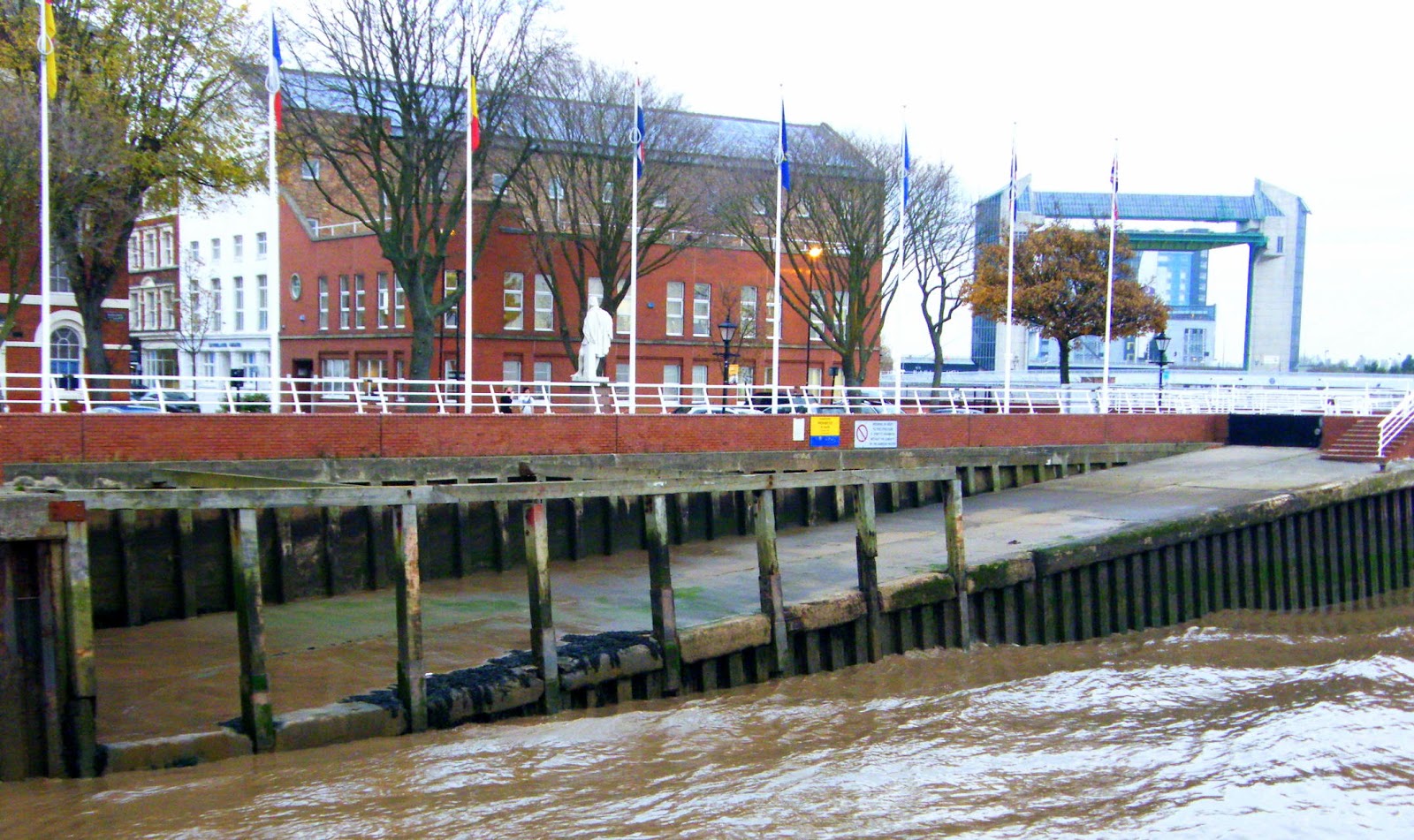 Hull and Hereabouts The old horse wash