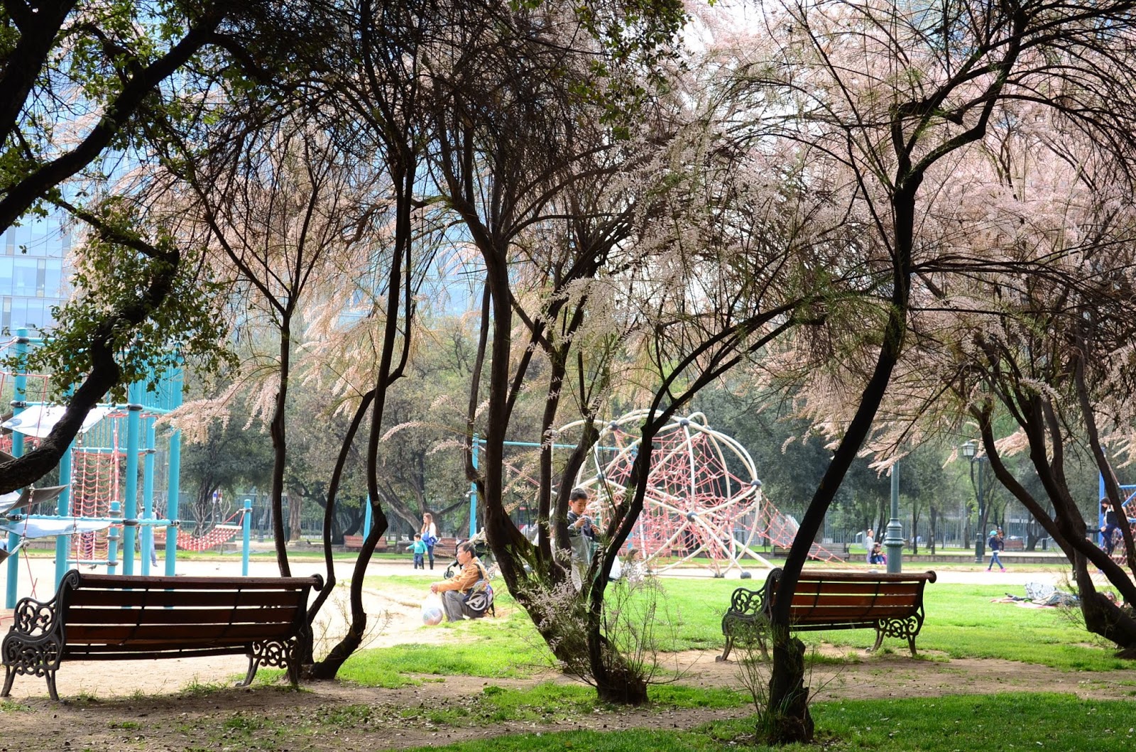 The Practical Mom: Santiago, Chile (Show Me Your Neighbourhood Around the World Series)