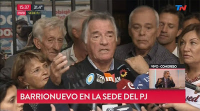 Hace un año barrionuevo tomaba por asalto la sede del pj y hoy es vocero de lavagna