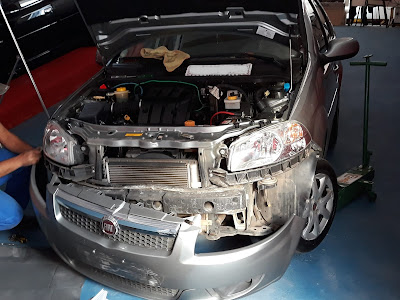 Lanternagem/Funilaria e Pintura Para-Choque Fiat Siena El - 2013/2014